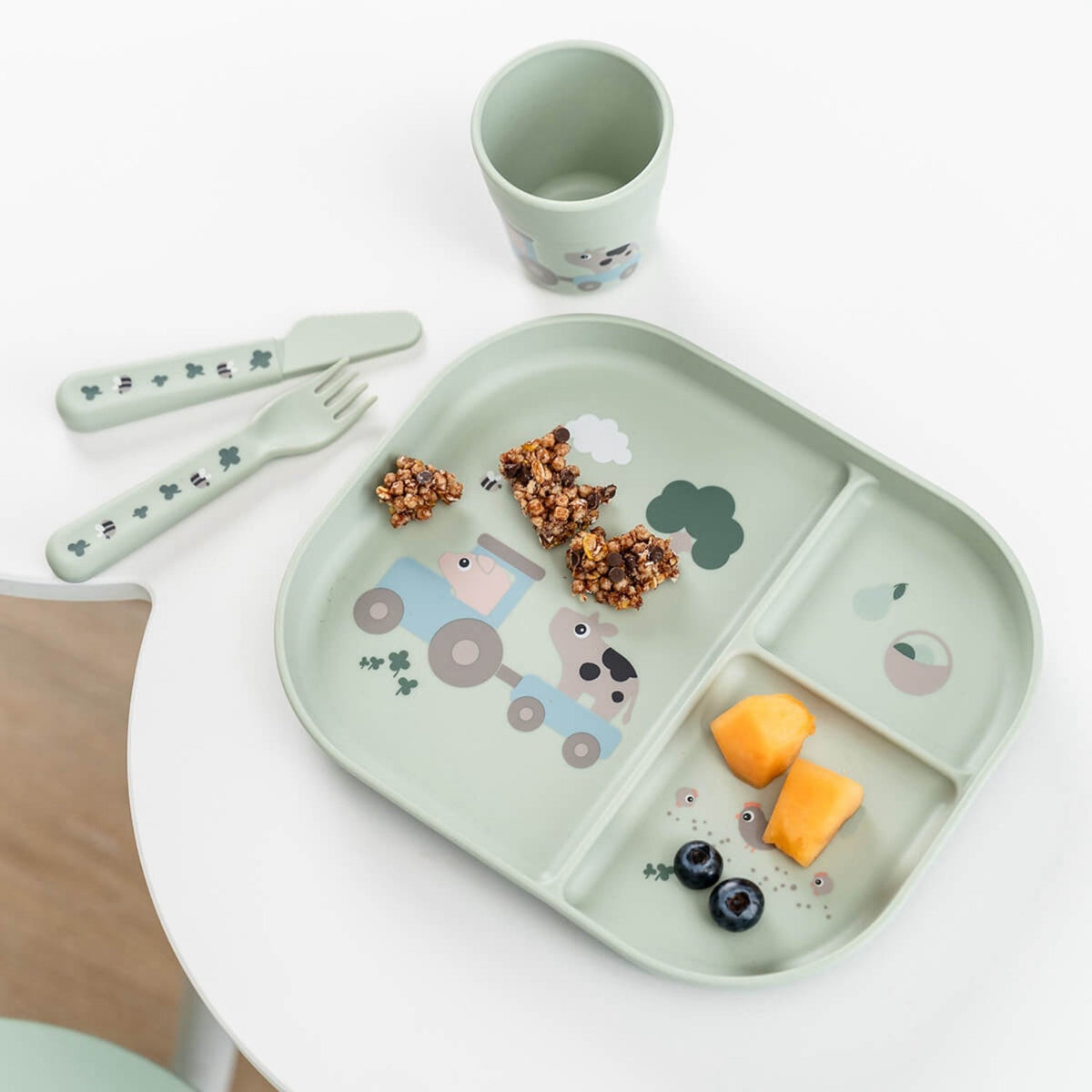 DonebyDeer Green Foodie Spisesæt Med Sugekop Tiny Farm