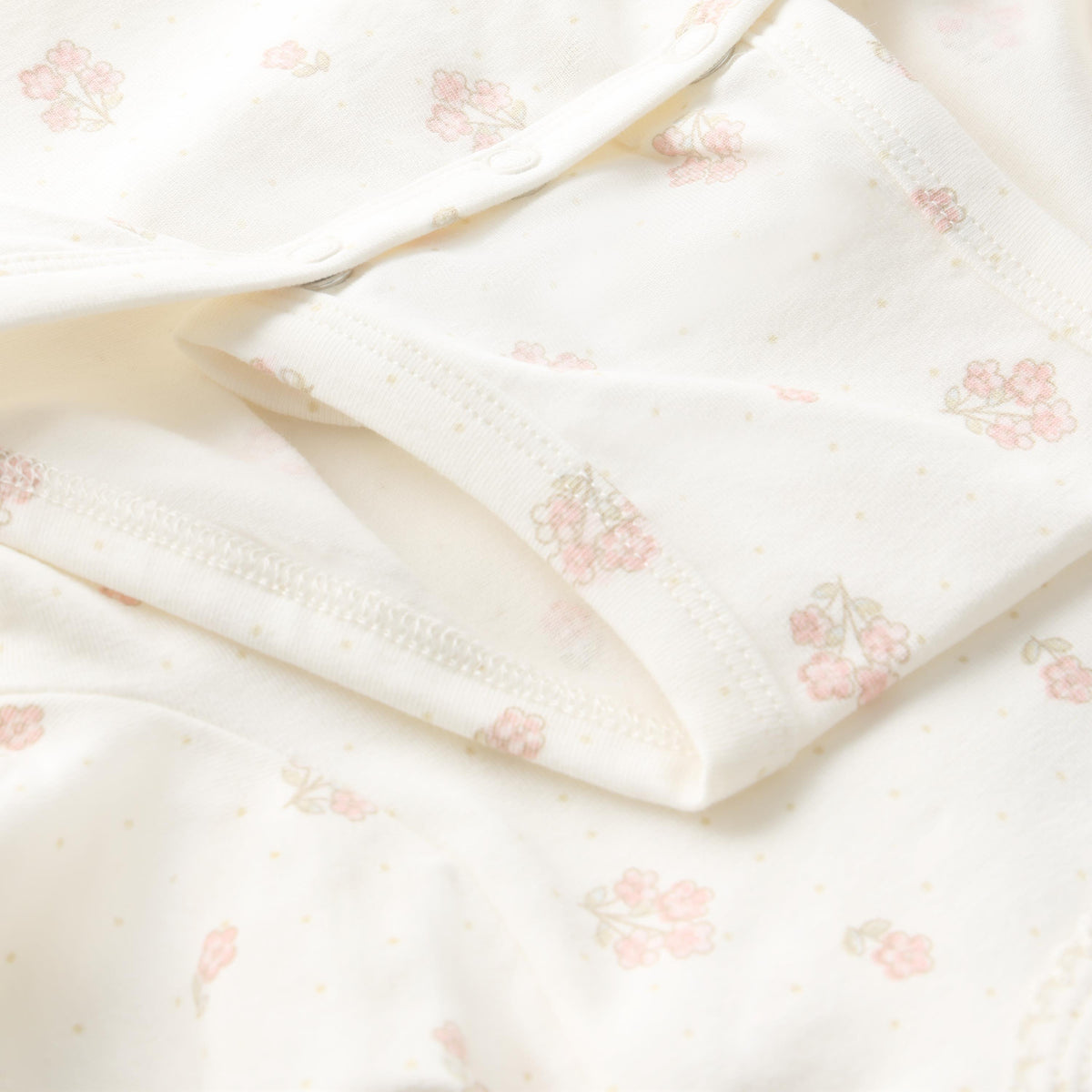 Minymo - Hvid kortærmet body med blomster 114302