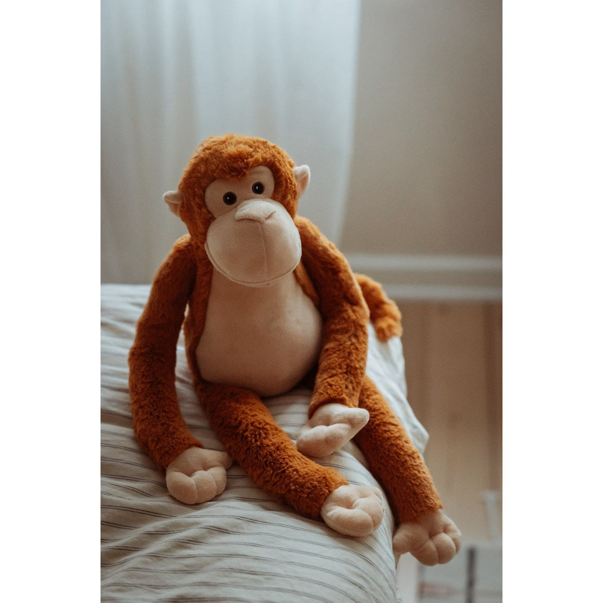 by Astrup Tyngdedyr, Abe, 1,1 Kg.