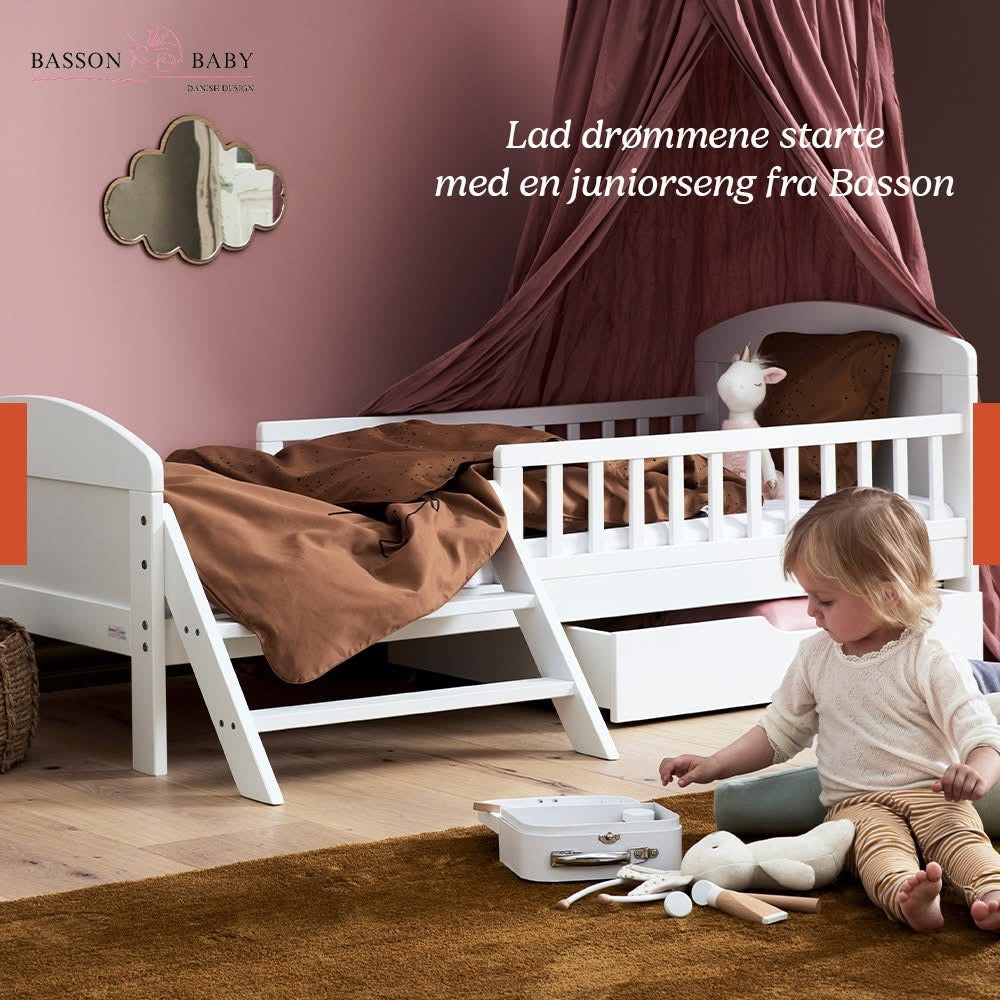 Basson juniorseng stige (Grå eller Hvid)