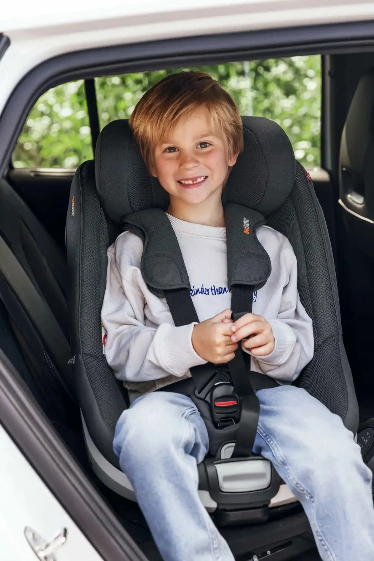 Besafe Beyond 360 – Anthracite Mesh (6 måneder-6 år)